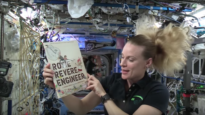 Your Kids Can Now Watch Astronauts Reading Stories From Space